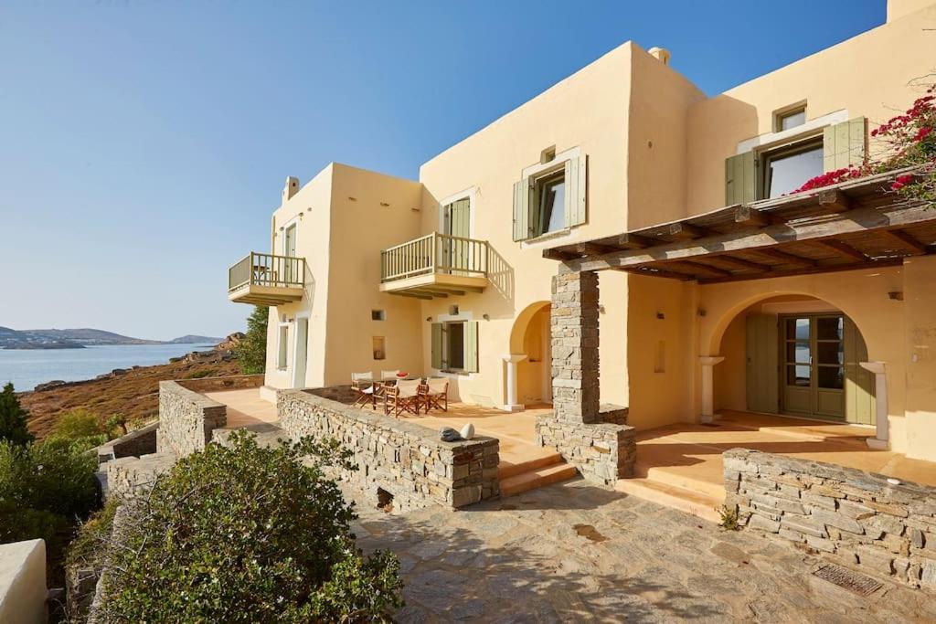 Ochre Dream, Beach Front & Sunset Villa Naousa Ngoại thất bức ảnh